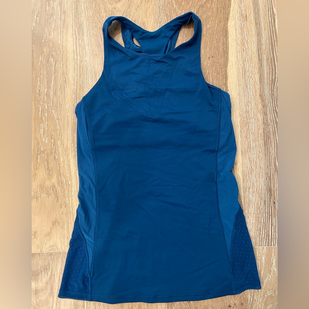 Lululemon Teal‎ and Mesh tank size 6
